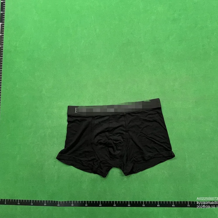 EMPORIO.ARMANI
UNDER ARMOUR
 (34+ Colors)
