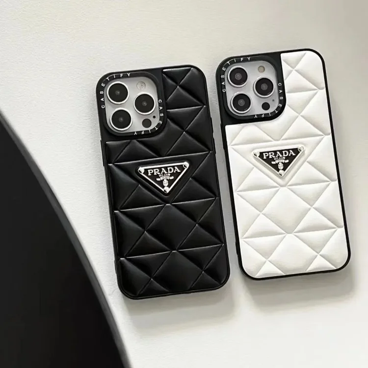 Prada IPhone 17-12 Pro Max
