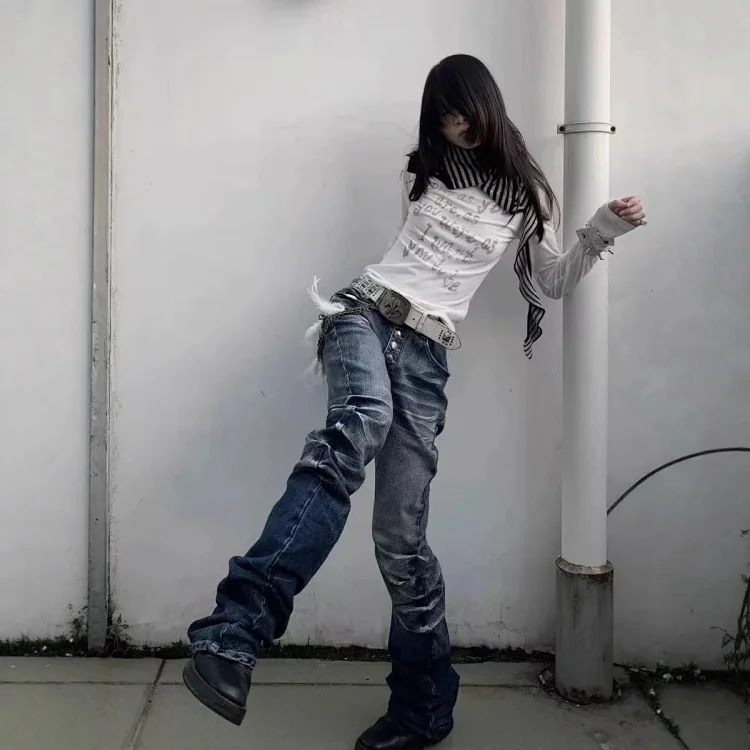 noEmosen Curved Jeans