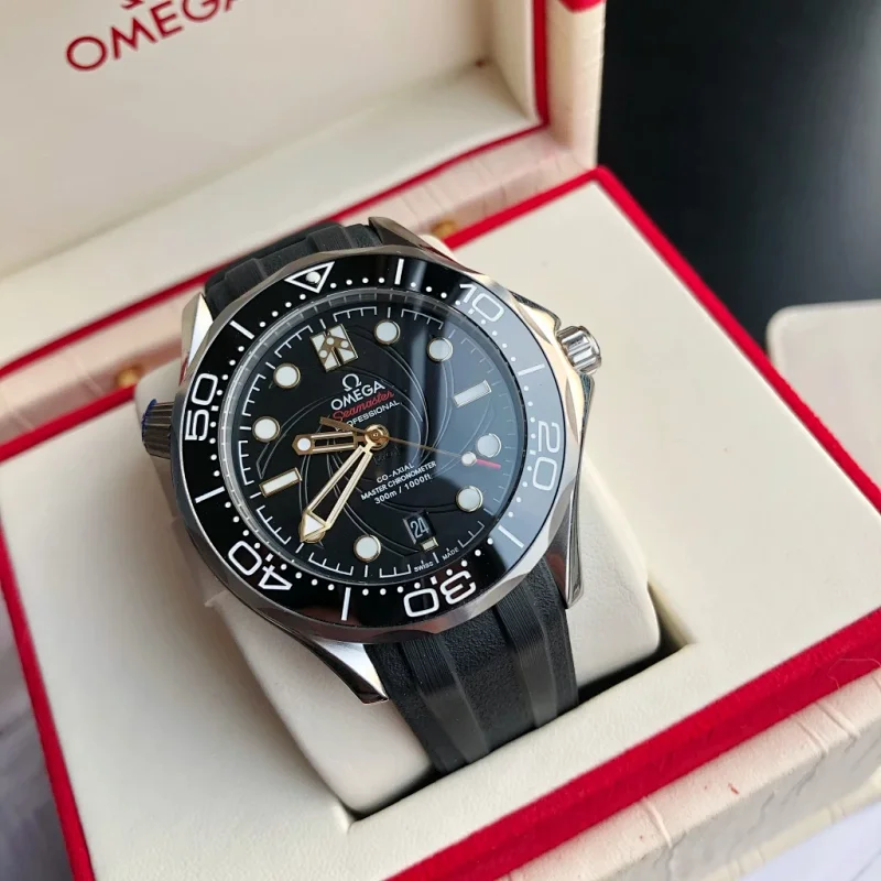 OMEGA watch
(28 colorways)