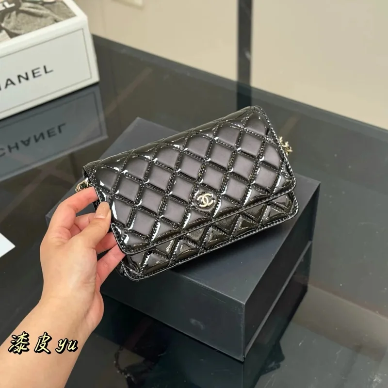 CHANEL Bags 
 ( 23 colors )