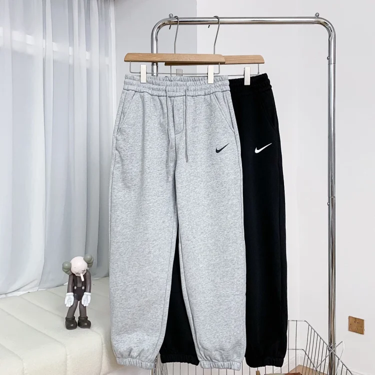 Nike Cuffed Pants (2 Colourways)