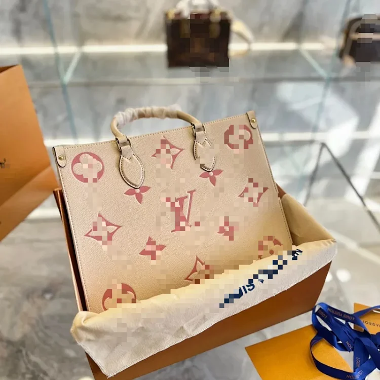 Louis Vuitton (LV) Bags